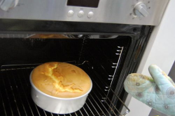 烤箱如何做蛋糕,轻松掌握蛋糕制作技巧