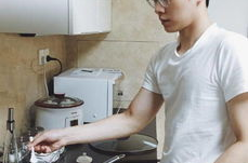 娱乐圈会做饭的男人,揭秘会做饭的男星们的美食世界